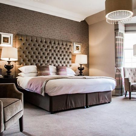 קאמנוק Dumfries Arms Hotel מראה חיצוני תמונה